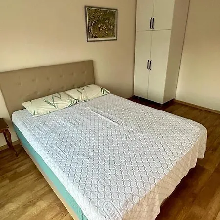 A Cozy For A Large Family וילה מרמריס